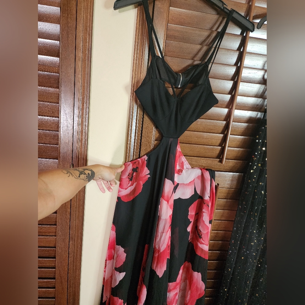SHEIN Pink and Black Spaghetti Strap Maxi Dress